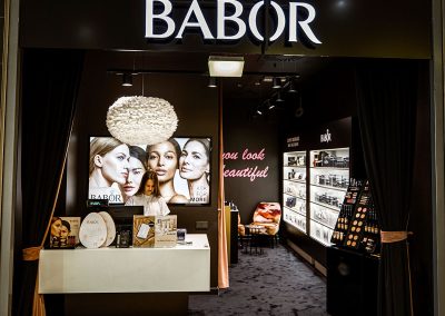 Kosmetikos parduotuvės Babor įrengimas