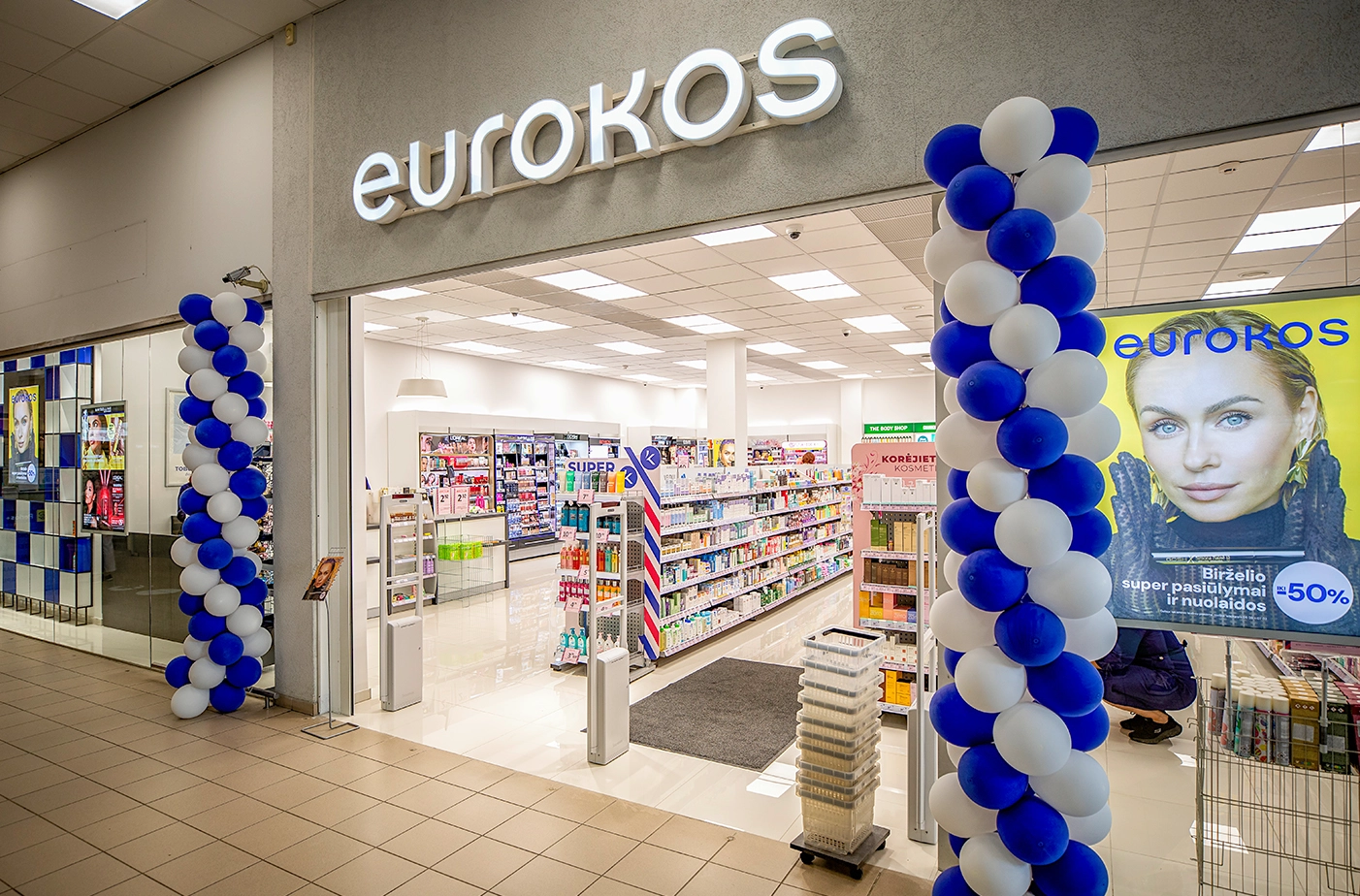 Parduotuves irengimas InAvati 1